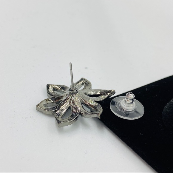 Floral Earrings pearl - Picture 5 of 7